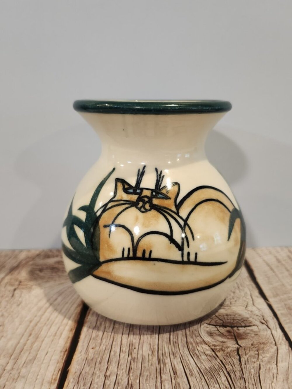 Vintage 1997~Moonfire Pottery~Fat Cat~Vase~Signed~Dellfs~Studio Pottery~Minty!